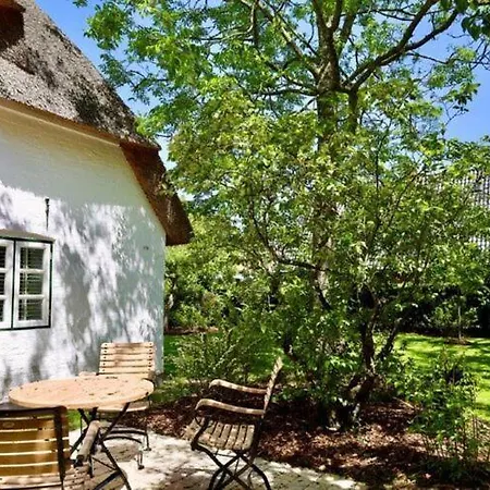 Tolle In Einem Reetgedecktem Haus *