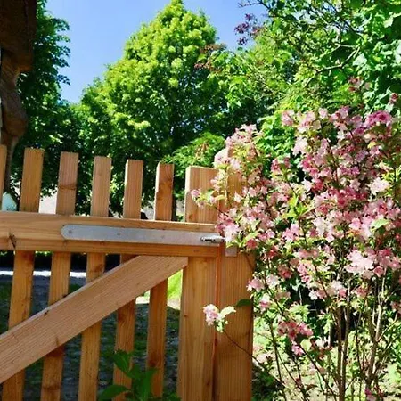 Fuer 4 Personen Mit Garten In