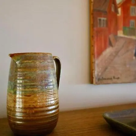 Tolle In Einem Reetgedecktem Haus Nieblum