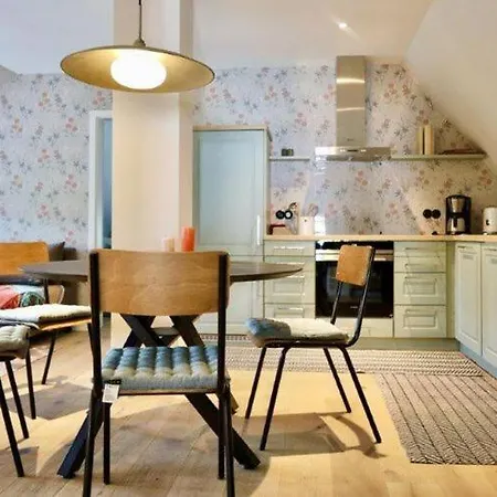 Tolle In Einem Reetgedecktem Haus Apartment