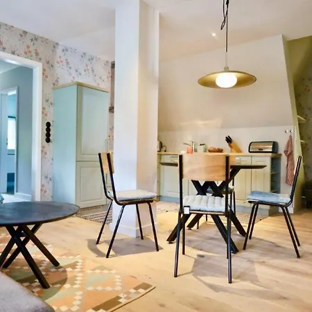 Fuer 4 Personen Mit Garten In